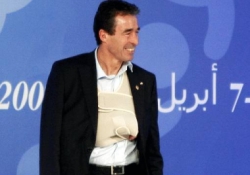 İslam dünyasına ilk sıcak mesaj