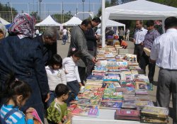 Gaziantep'te öğrenciler yararına kermes