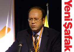 Faizci 'sen çalış ben yiyeyim' diyor