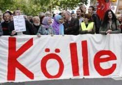 Cami düşmanlarına Almanlardan tepki