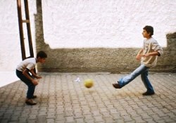 Demokratik açılım 'varoşlara' uzanıyor, hedefte çocuklar var