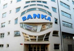 Banka almak isteyen Suriye ve Irak'a gitsin