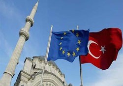 Atina’da cami tartışması büyüyor