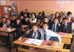 'Alevi öğrenciye zorla namaz' iddiasına yalanlama