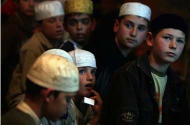 Müslümanlar, Tamillerin el koyduğu topraklarına dönmeyi bekliyor