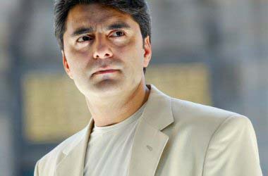 Bülbüller sazda Güller niyazda