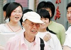 Yaşım seksen, doktor olacağım