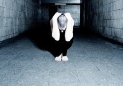 Gençlik S.O.S. veriyor