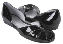 Topuksuz ayakkabılar sağlığı bozuyor