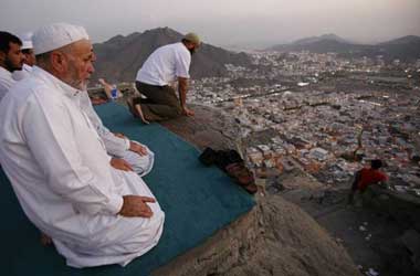 Hacıların yolunu rahmet kesti