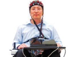 Beyin gücü ile hareket eden tekerlekli sandalye