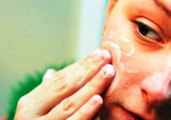 Çocuklarda güneş kremi kullanımına dikkat