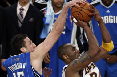 Cumhurbaşkanı Başdanışmanı olan Hidayet Türkoğlu Kimdir?