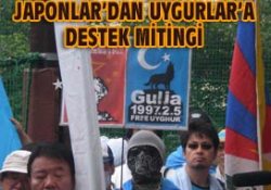 Japonya'da Uygurlara destek mitingi