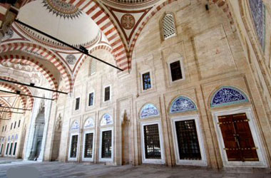 Turistleri Osmanlı mimarisiyle cezbedeceğiz