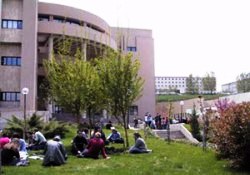 Akademisyen alacak üniversiteler