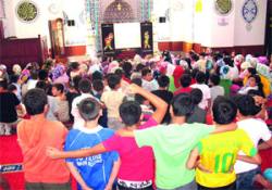 Aileler, çocuğun arkadaş çevresini kontrol etmeli