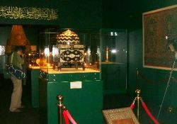 DİTİB'de Hüsn-ü Hat sergisi büyük ilgi gördü