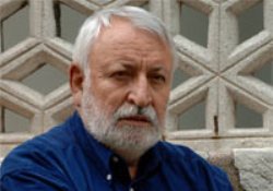 Yücel Çakmaklı'ya saygı toplantısı