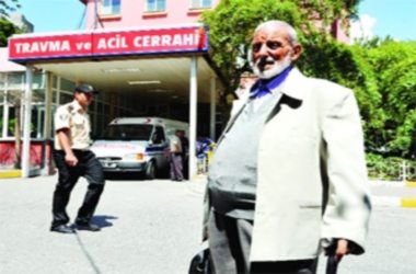 Hastalar devlet hastanesine kaçıyor!