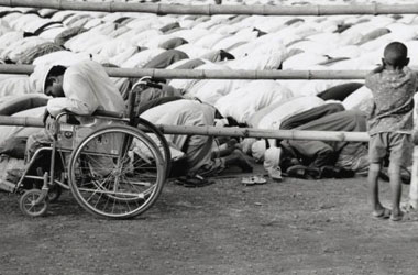 Sandalyedeki namaz caiz mi?