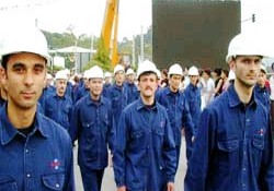 İşçiler  rahat rahat oruçlarını tutsun diye...