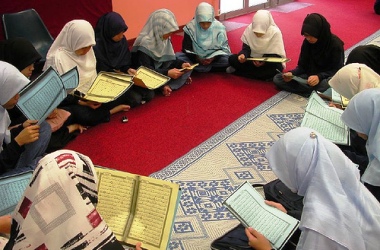 Ekran başından Kur’ân başına