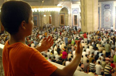 Çocuk terbiyesi mevsimi Ramazan