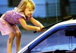 3 Çocuktan biri hiperaktif