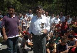 Kur'an kursu öğrencileri piknikte buluştu