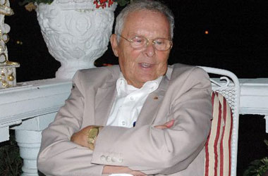 Alman hayırsevere Çeçen duası