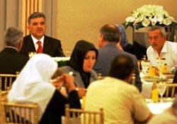 Köşk'te ilk iftar şehit yakınlarına