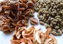 Kurutulmuş enerji ve vitamin deposu