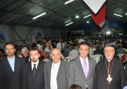 Üç dinin temsilcisi,Şişli'de iftar sofrasında buluştu