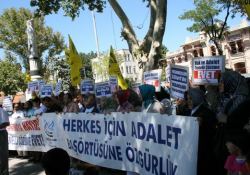 Özgür-Der başörtüsüne özgürlük istedi