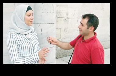 Namazdan etkilendi müslüman oldu