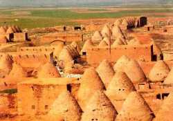 Harranlılar, doğal klimalı evlerde serinliyor