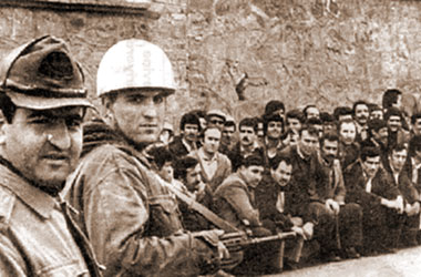 12 Eylül mağdurları hakkını almaya başladı