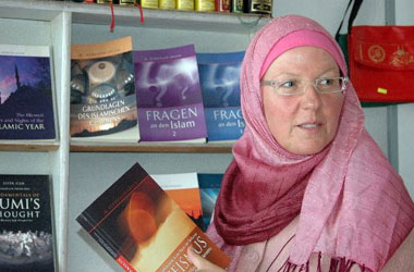 Ramazanı ruhumuzda yaşamalıyız