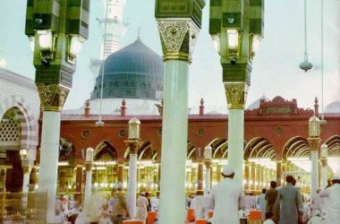 Burada her gece Kadir Gecesi