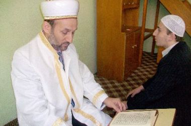 17 yılda 2 bin hafız yetiştirdi