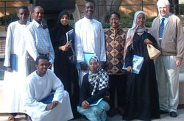 Kenya’da başörtüsü sevinci