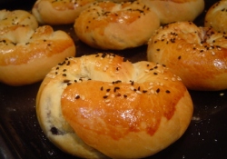 Açma ve poğaça kahvaltı değil