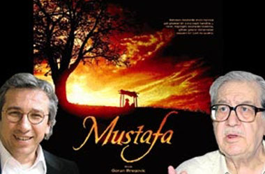 Atatürk, Mustafa'ya karşı