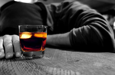 Alkolün zararları uzun yıllar sürüyor