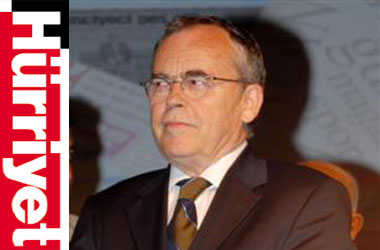 Maneviyatçı yönüne vurgu yaptı