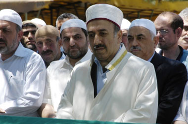 Diyanet-Sen: Yasaklar kalksın yasamıza kavuşalım