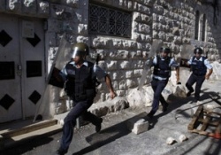 Mescid-i Aksa'da ablukaya devam