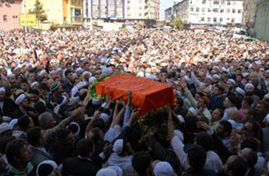 Hafızların Hocası dualarla...