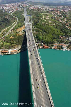 Türk Mimardan 3. Boğaz Köprüsü için Proje